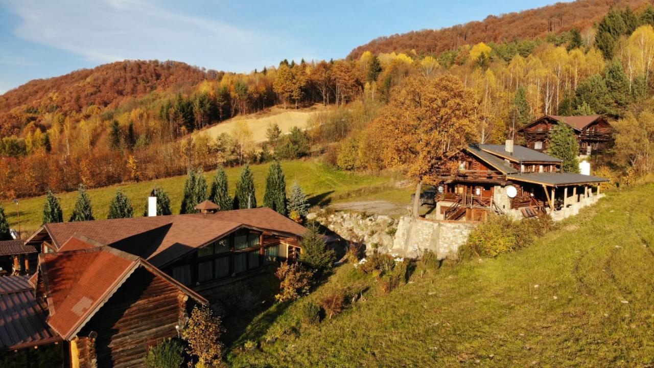 Cabana vânătorului Rîşnov Exterior foto
