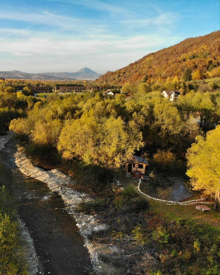 Cabana vânătorului Rîşnov Exterior foto